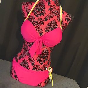 California Waves Swimsuit Bikini Top & Bottom